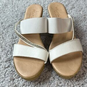 Mariela Leather women’s shoes size 8